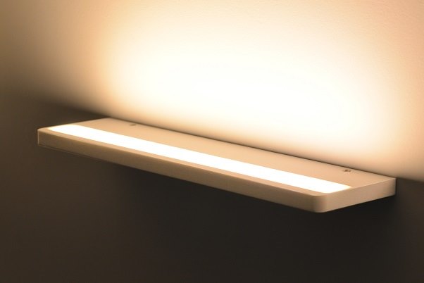 מנורת קיר סרפ