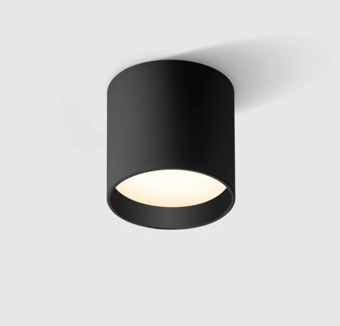 איבי סאט CCT 8W שחור IP44