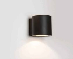 רוב 1 צמוד קיר